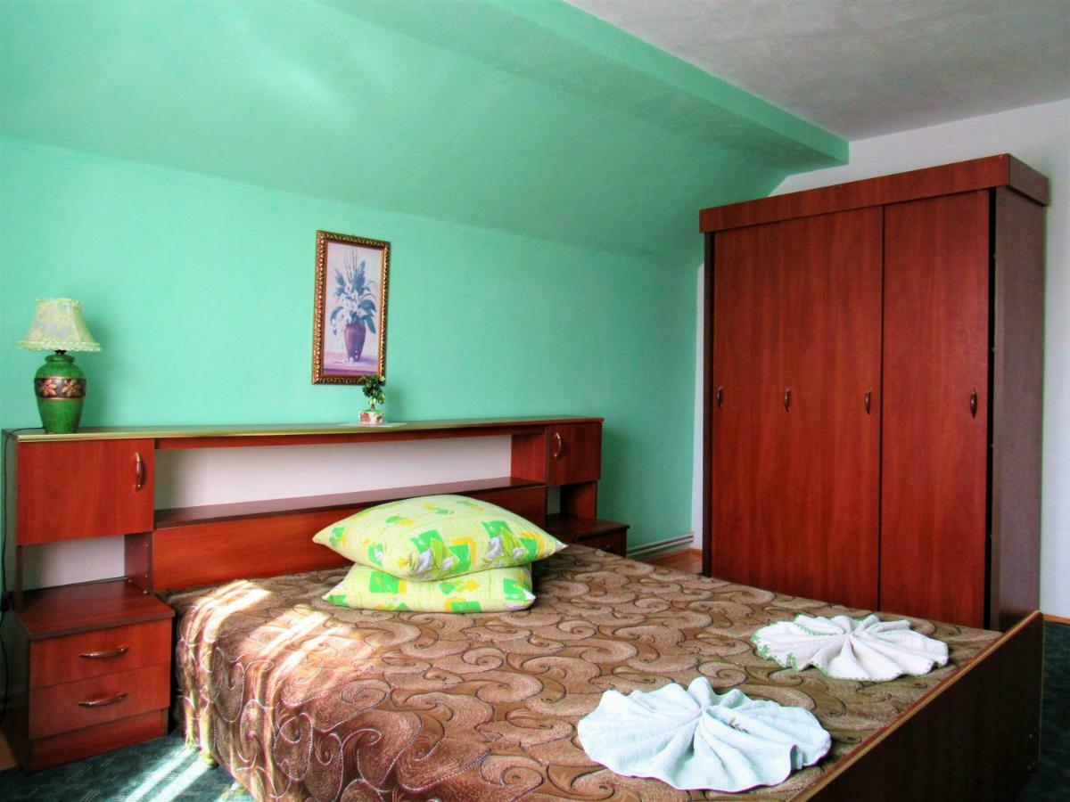Hotel Відпочинок У Пронів Sławsko Zewnętrze zdjęcie