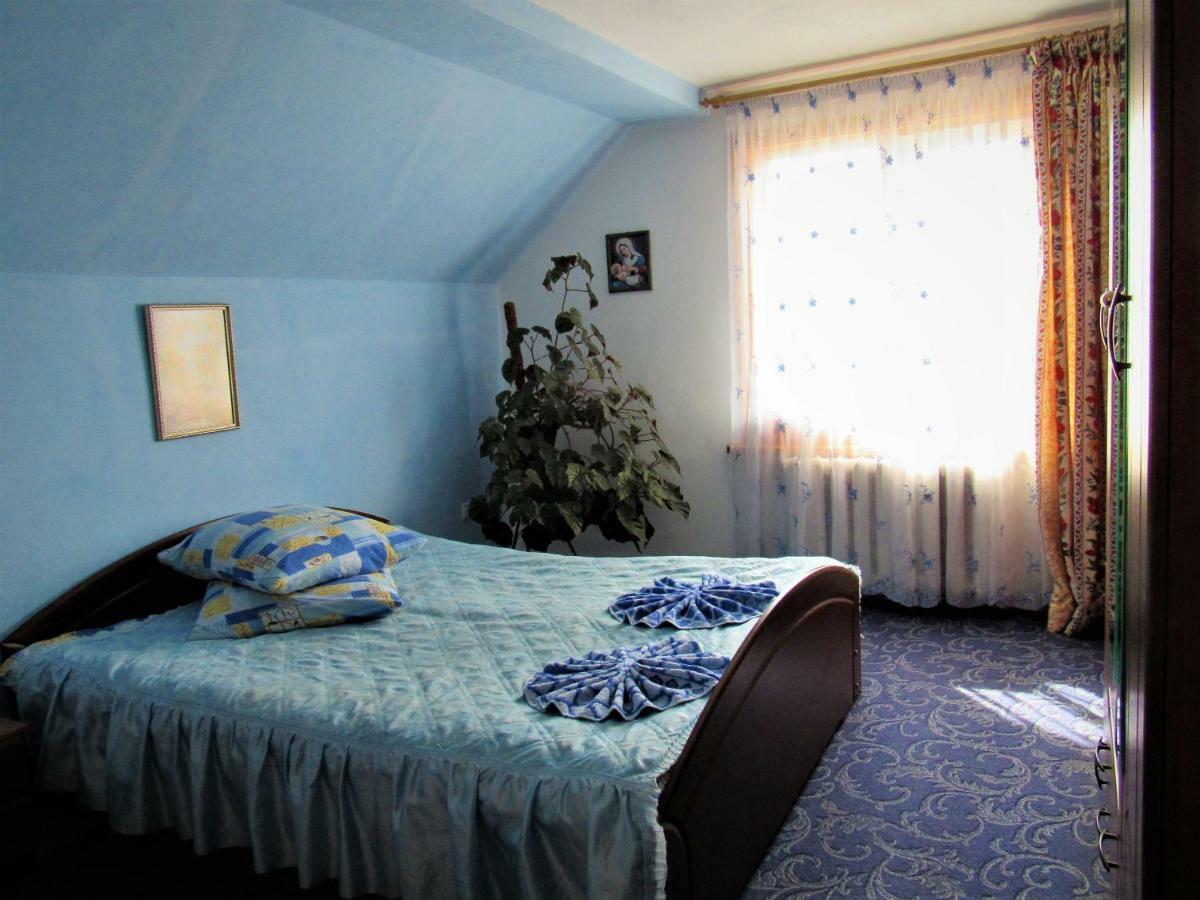 Hotel Відпочинок У Пронів Sławsko Zewnętrze zdjęcie
